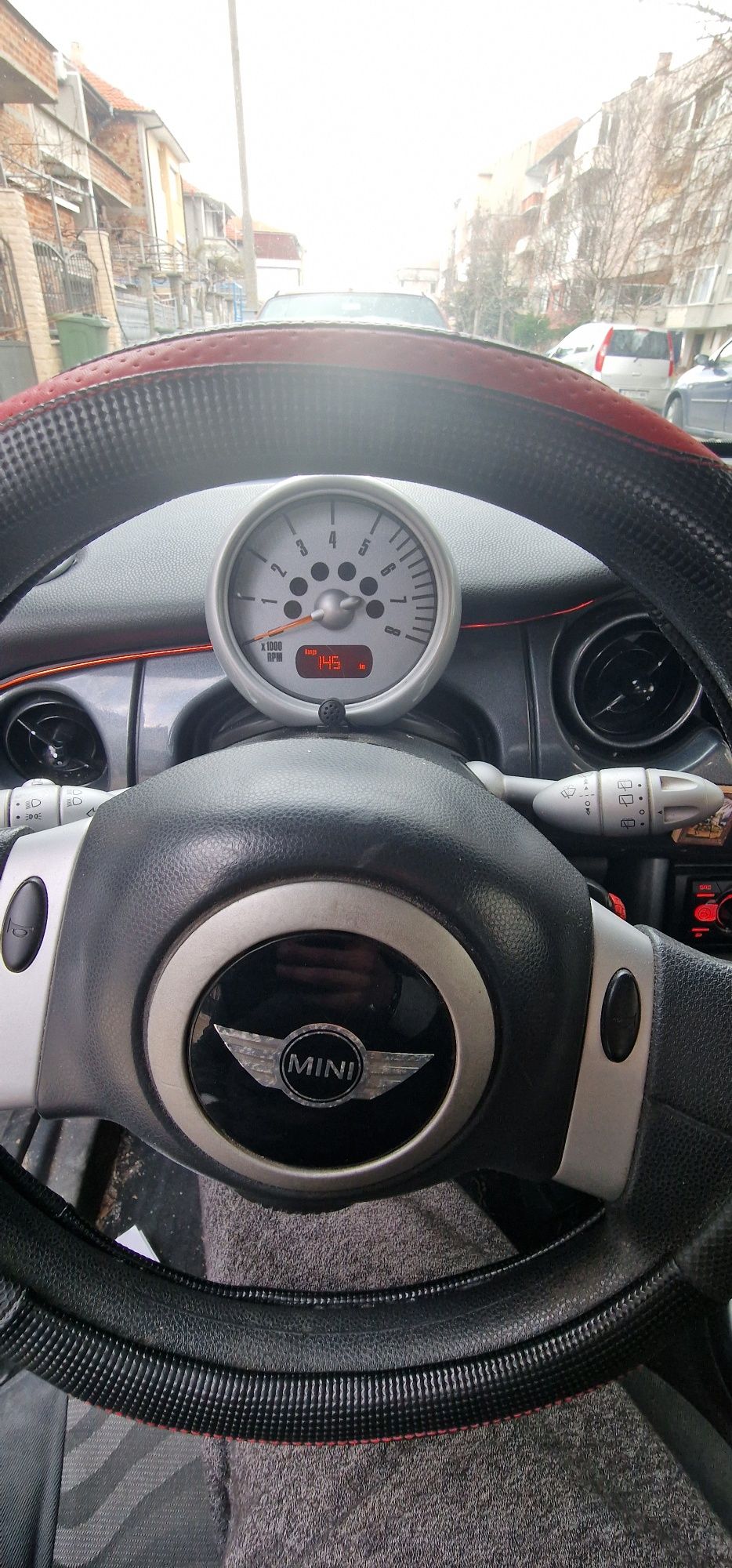 Mini one 2004 г 90 сс