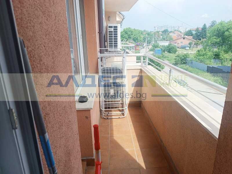 Дава се под наем Двустаен апартамент в София, Модерно предградие - 69 кв.м за 612 € - Снимка #11