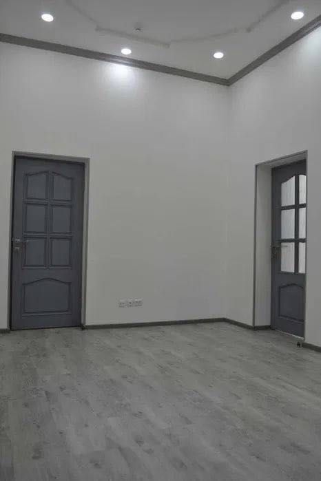 Аренда офис Улица Навои 
70м2