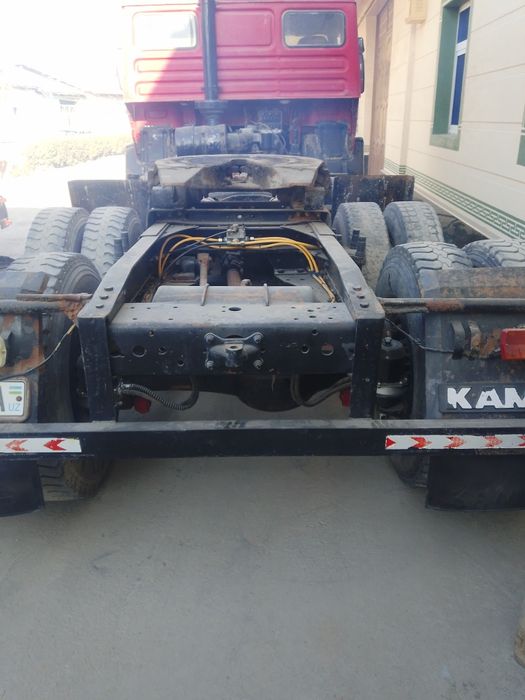 Kamaz sharmanda sotiladi