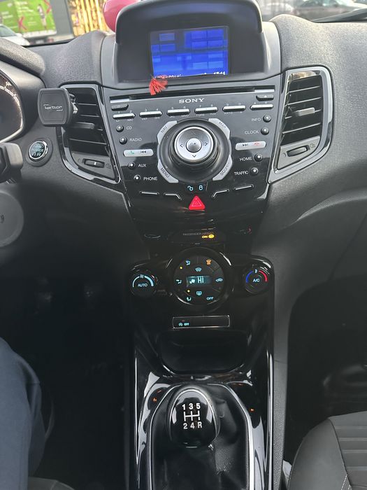 Vand Ford Fiesta 1.6 tdci 95CP