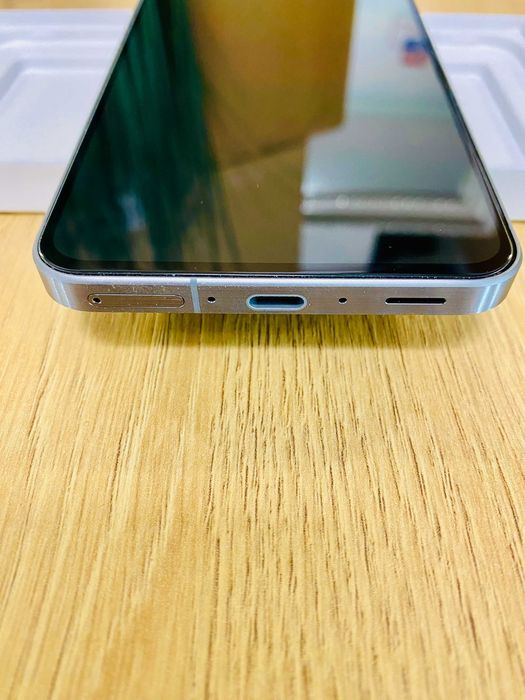 НОВ !!! Samsung Galaxy A56, 8GB RAM, 128GB, 5G, Awesome Graphite