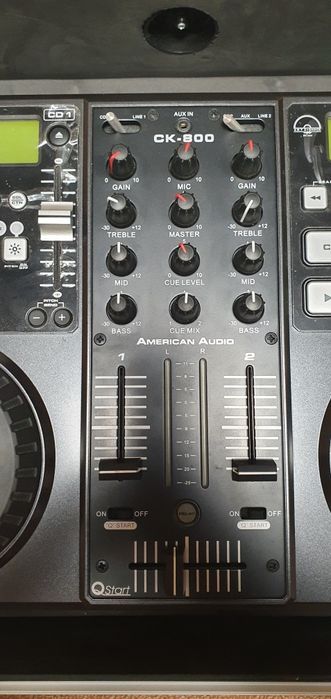 American Audio CK800