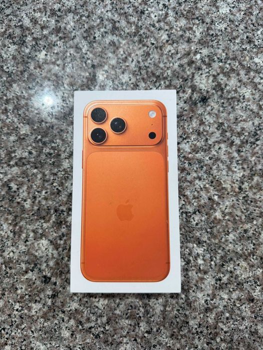 iPhone 17 Pro Max Orange
