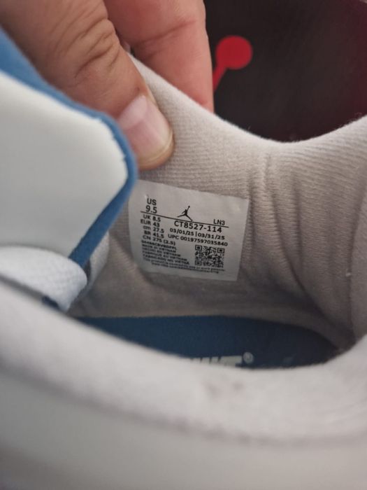 Adidași Jordan Retro patru