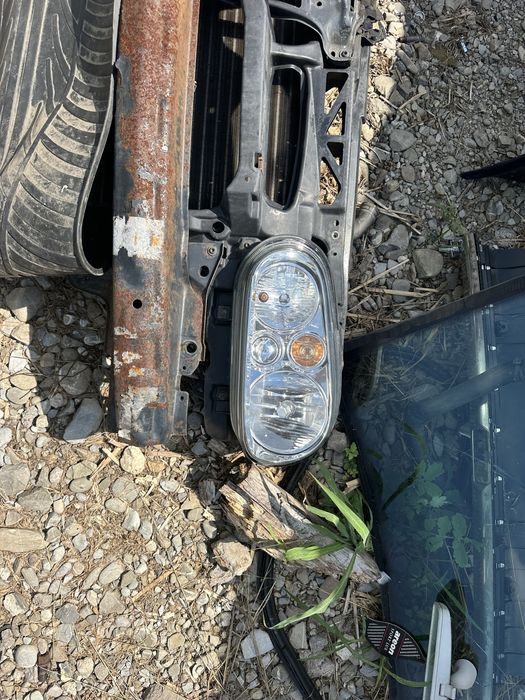 Faruri stopuri t5 vito astra h focus 2 peugeot 206 Golf 6 4 touareg