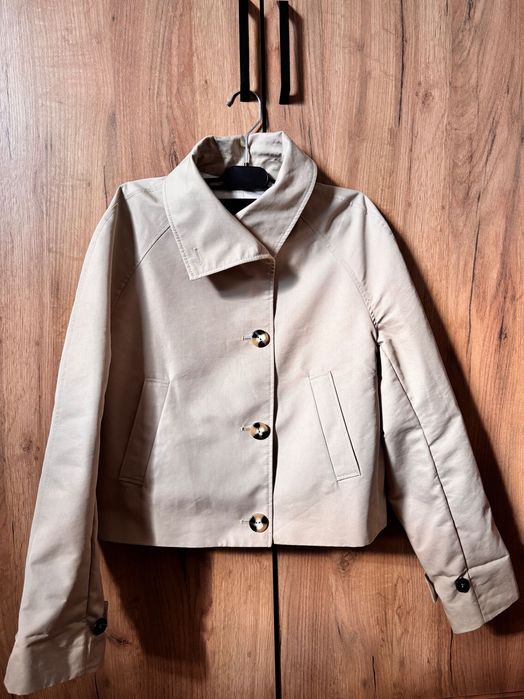 Пролетно яке Зара