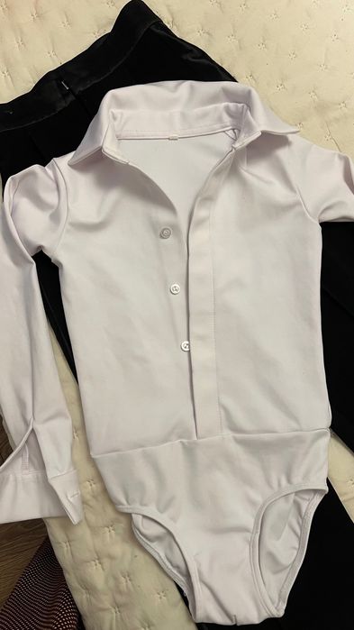 Продам одежду для танцев