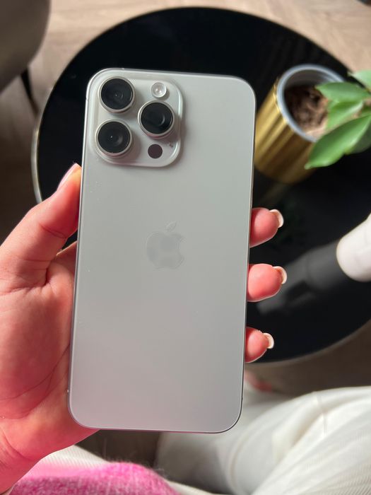 iPhone 15 Pro Max – 256GB – Natural Titanium