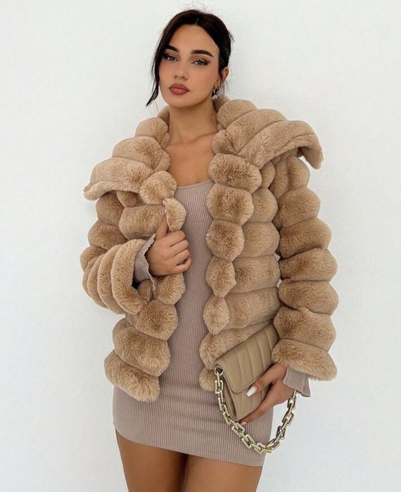 ново дамско палто