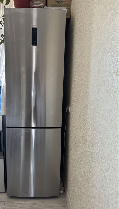 холодилник Haier