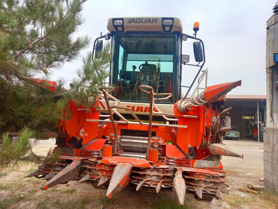 Claas Jaguar 850.Yangi keldi.Texnika ideal xolatda 2006 yil.