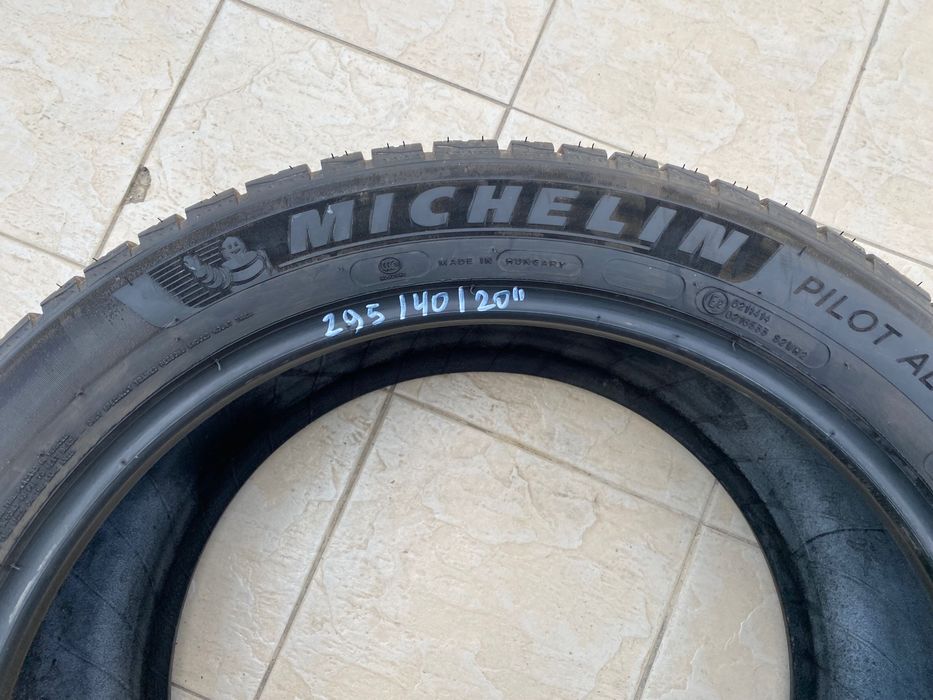 Гума зимна гуми 295/40/20” MICHELIN PILOT ALPIN 5 SUV
