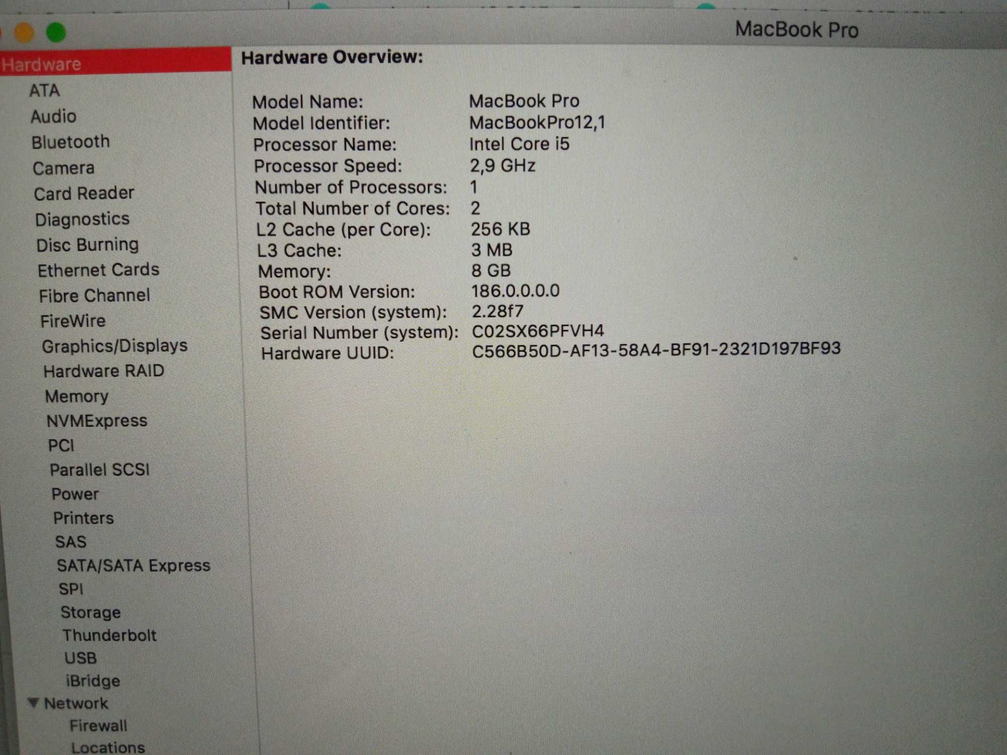 MacBook Pro 2015 13” 8GB ram 128 SSD Disk