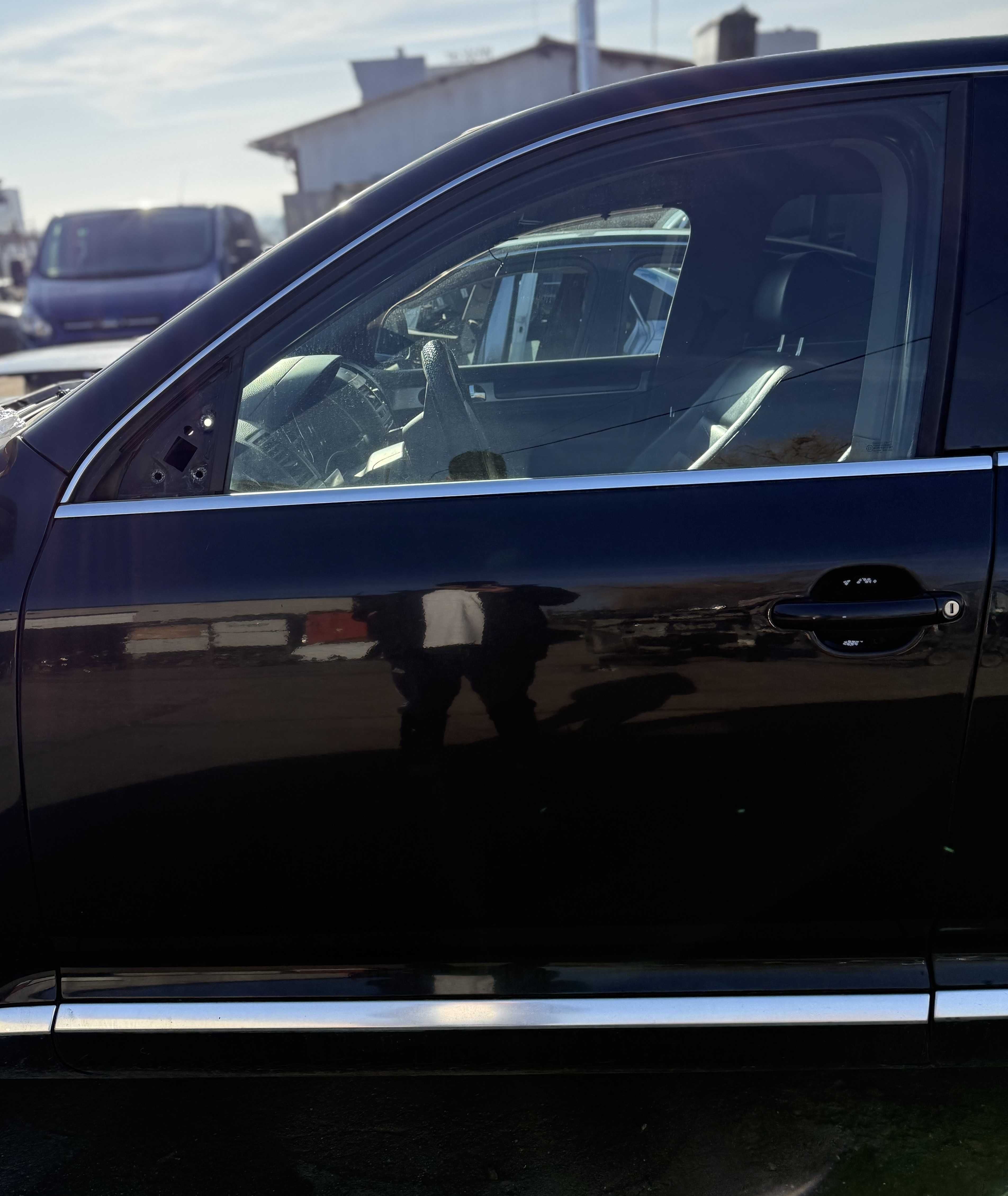 Usa stanga fata Volkswagen Touareg 2007