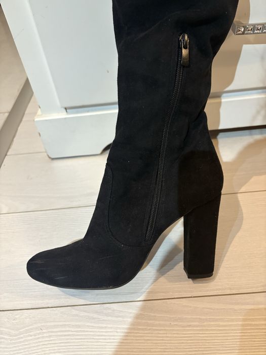 Cizme lungi pana la genunchi marimea 39