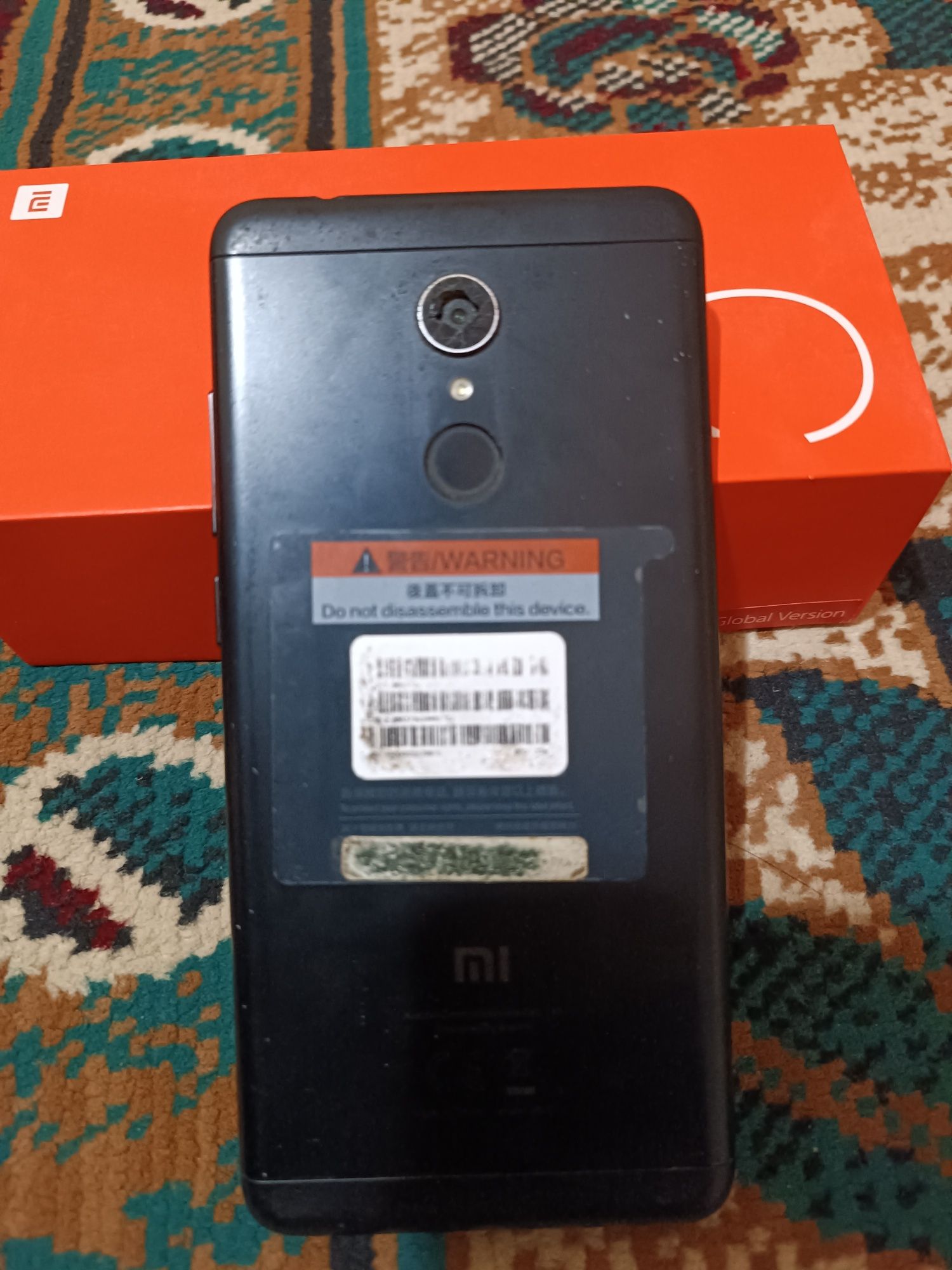 Redmi 5 32 gb ..