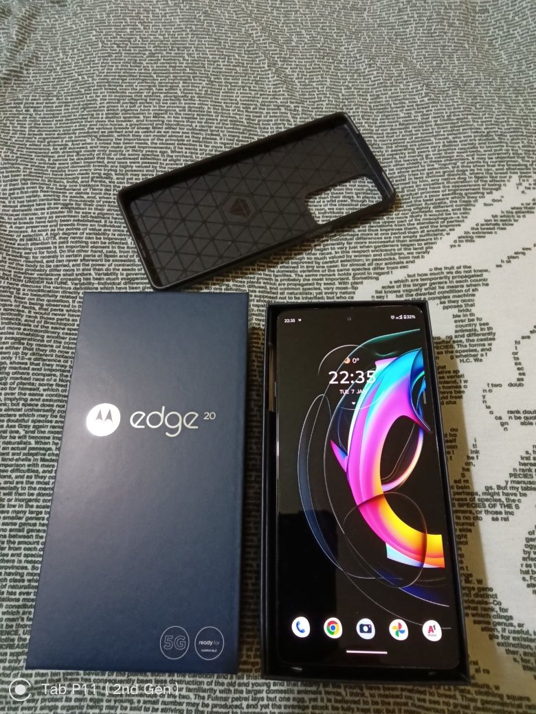 Телефон Motorola EDGE 20 5G 108MP камера