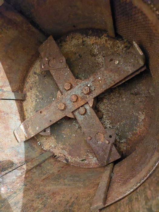 Фуражомелка с двигател Елма Троян 2,2 kW