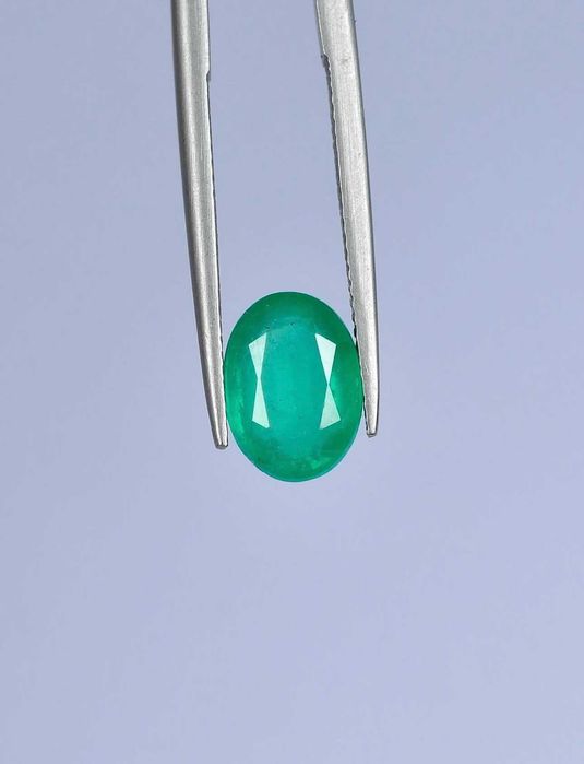 естествен изумруд 2.94 ct
