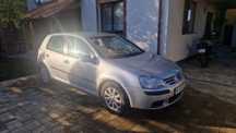 Volkswagen golf V 5