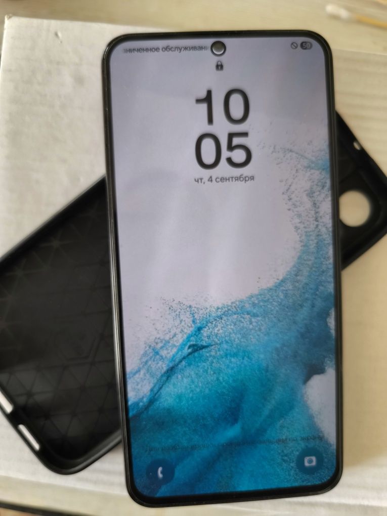 Samsung s 22+ xotirasi 8+256
