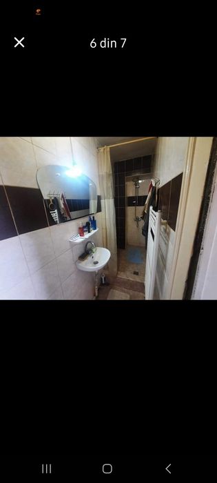 Casă de vânzare ..