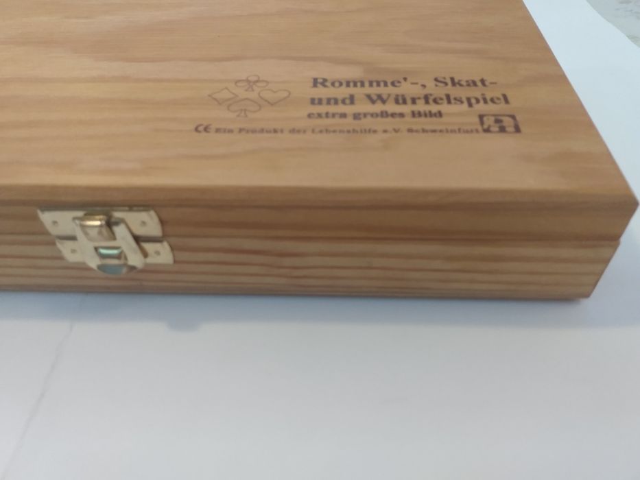 Set carti de joc, 3 pachete cu zaruri, poker, bridge, canasta, romme