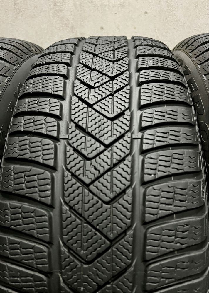 DOT:22г. 245/50/19 Pirelli RSC*, 4бр., 699лв