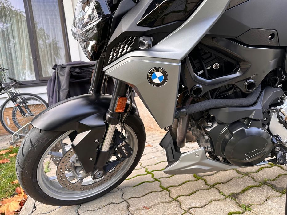 BMW F900R Selling my Bike!