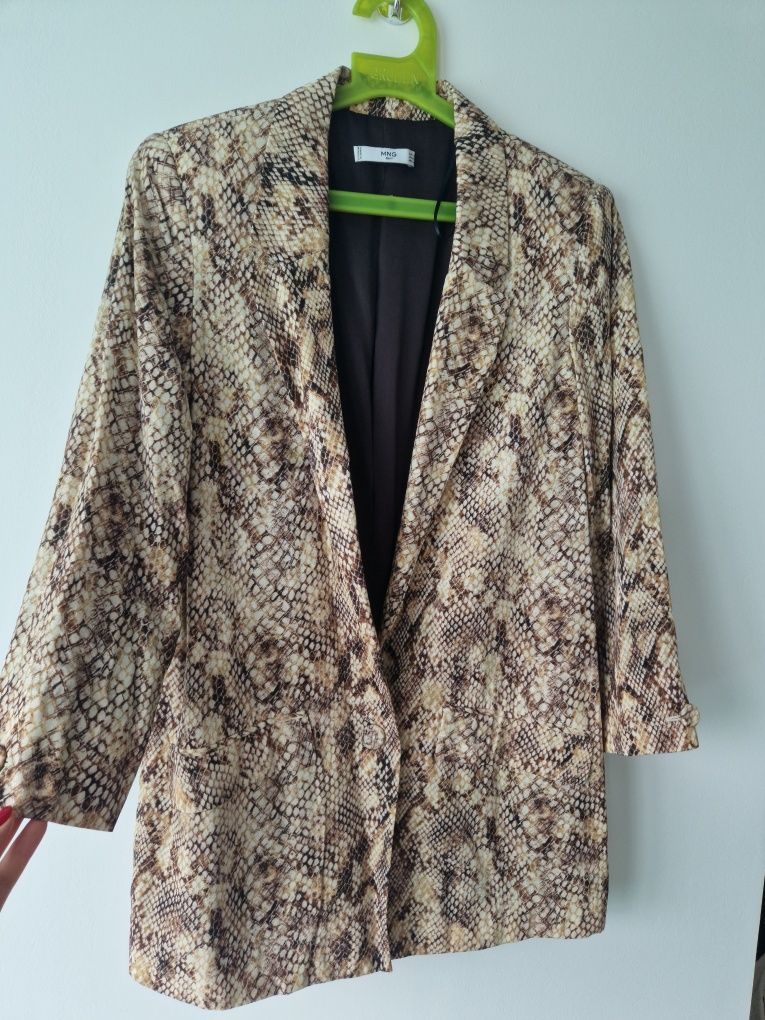 Sacou snake print Mango suit