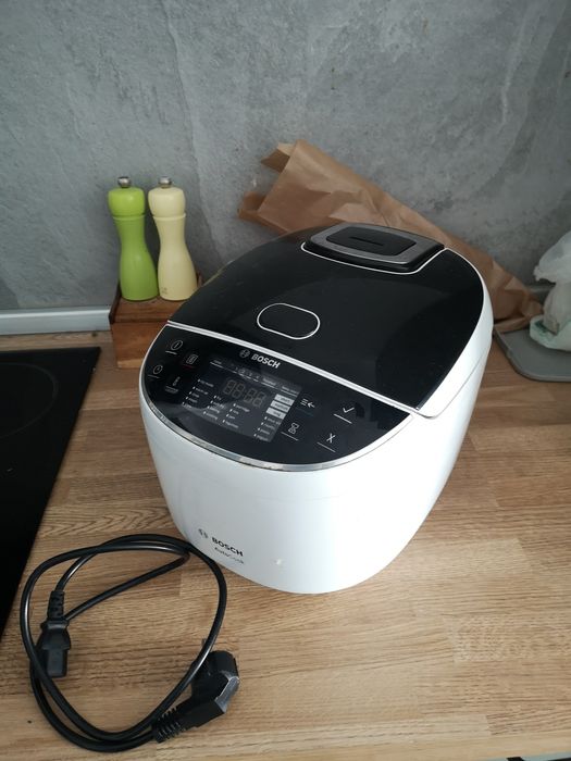 Multicooker Bosch MU11W12