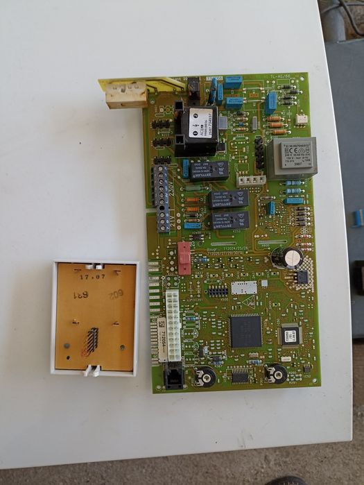 Placa elecronica centrala Vailant 28-31-36 Kww.