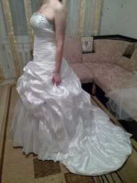 Платье свадебное. Новое