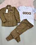 Compleu 3 piese , material gros , calitate