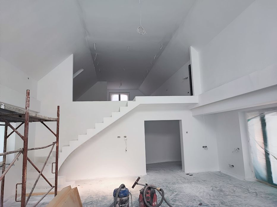 Firma de construcții