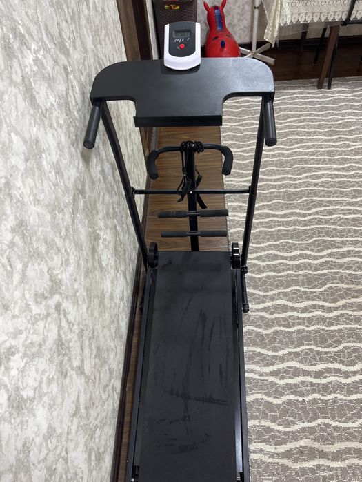 Продается беговая дорожка