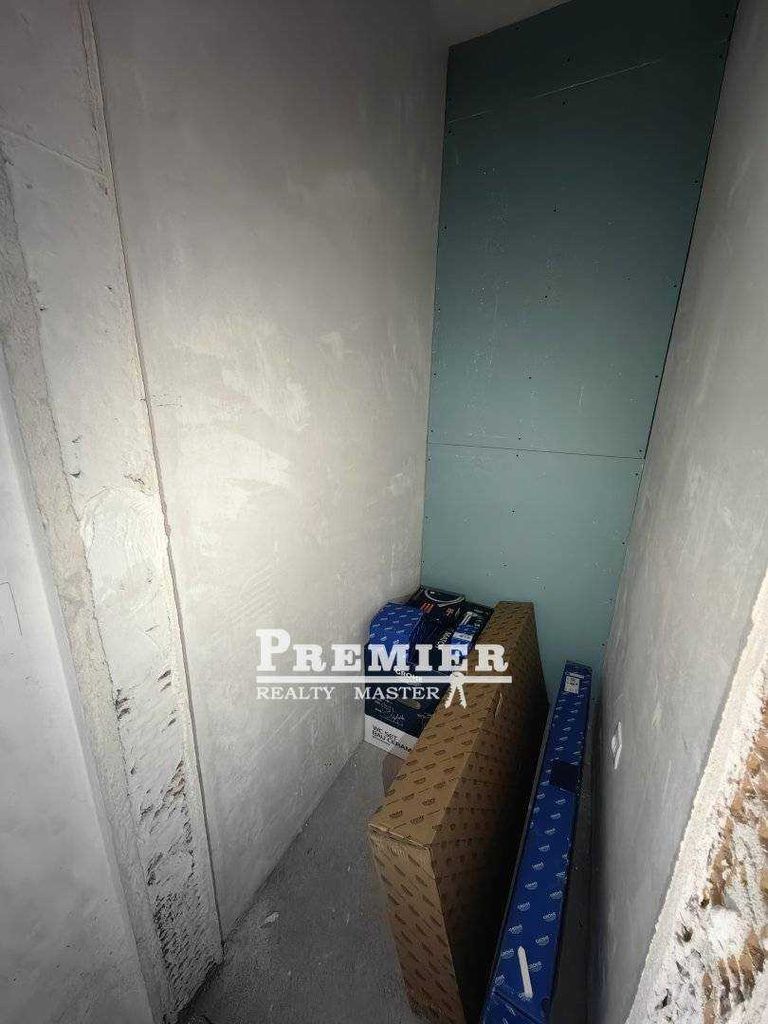 Продава се Двустаен апартамент в Бургас, Славейков - 61 кв.м за 1361 €/кв.м - Снимка #4