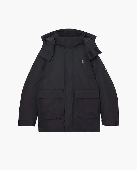 Calvin Klein яке