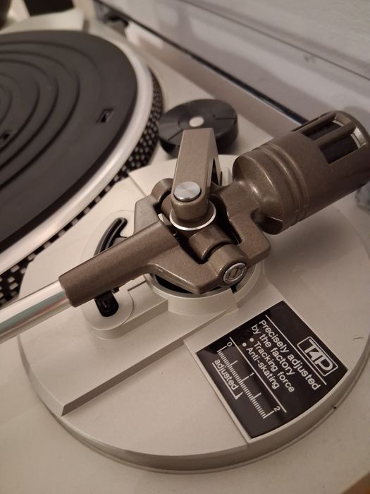 Turntable Technics SL-BD3
