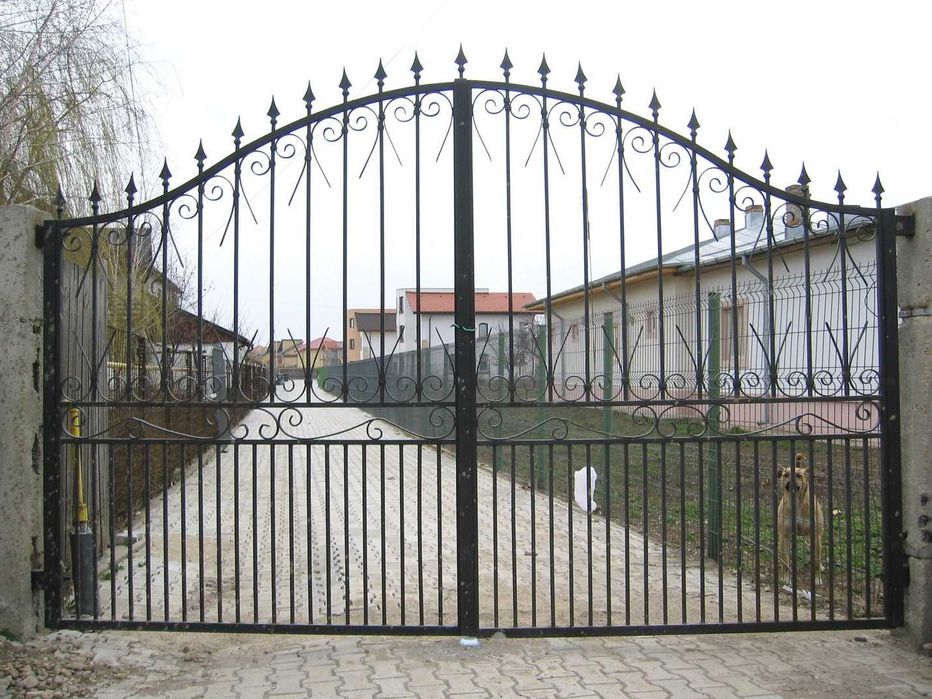 Porti moderne,porti din fier forjat,fier forjat ,poarta ,fier,teava