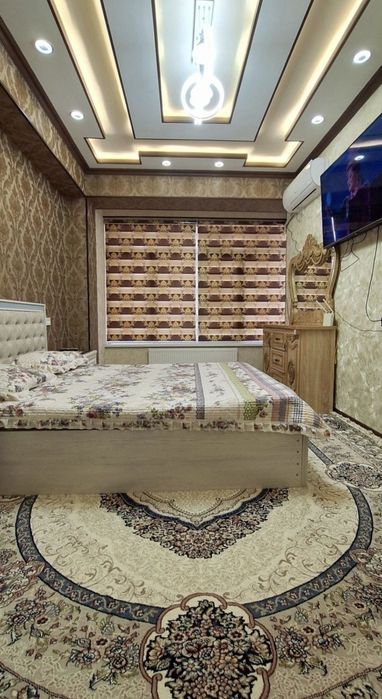 2 xonali kvartira sotiladi