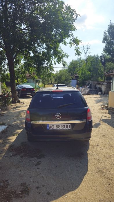 Opel astra H 2007 1.7 110