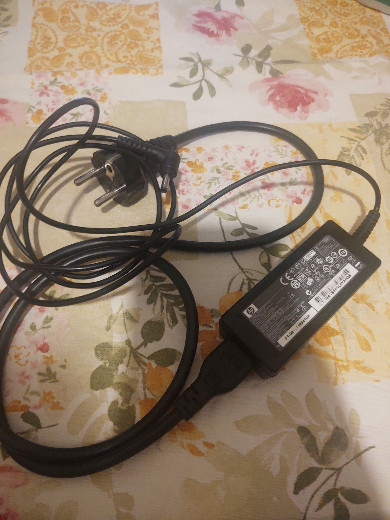 Зарядно  за HP Mini / HP Mini 210 / 30W и др.