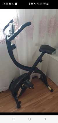 Foldable exercise bike