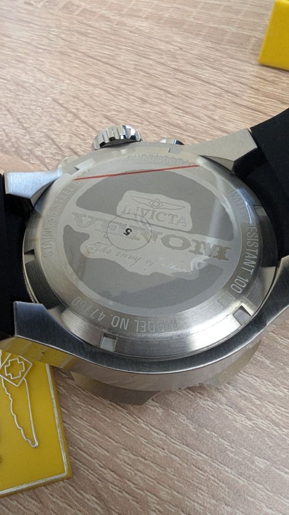 Мъжки часовник Invicta Venom