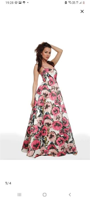 Вечернее платье с маками.