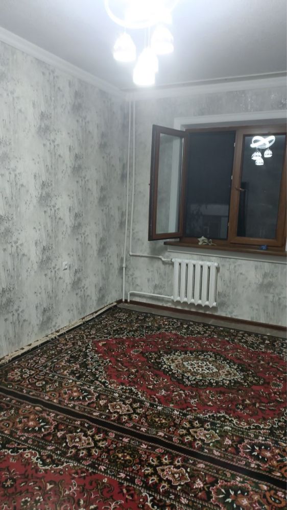 2ta gilam va 2ta korpa