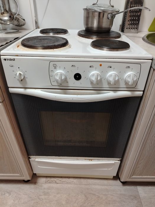 продам срочна плитка все работает