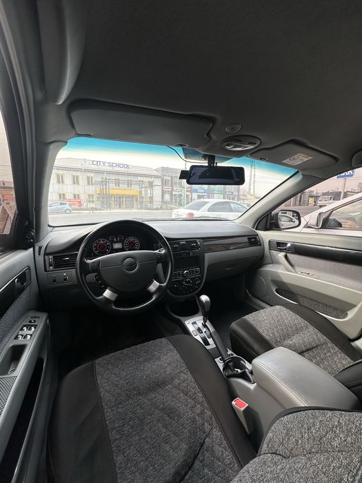 Jentra 2023 bez lyuk